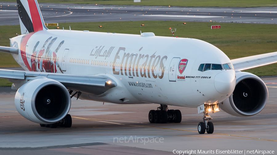 Emirates Boeing 777-21H(LR) (A6-EWJ) | Photo 111018